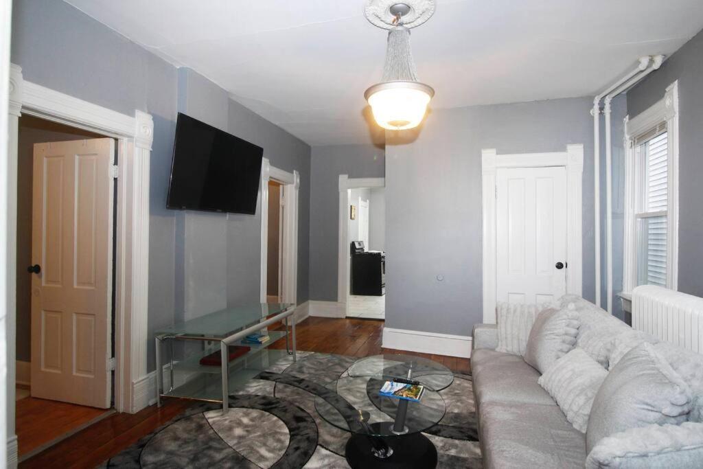 Renovated Brady St. Classic 밀워키 외부 사진