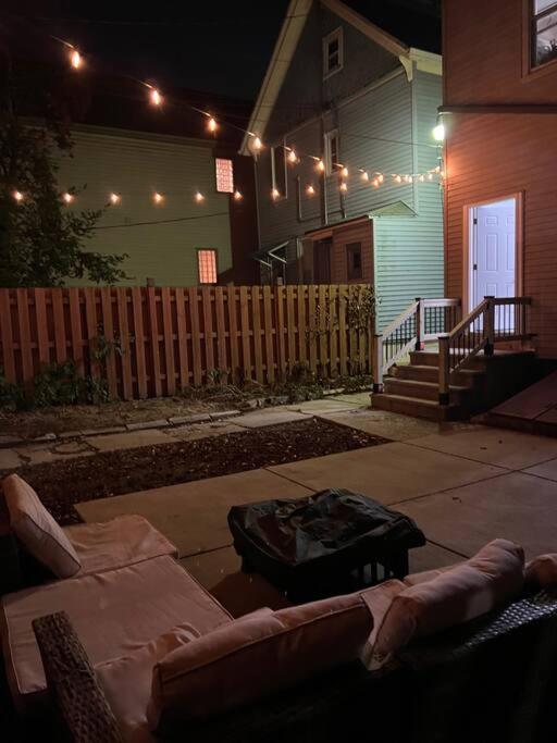 Renovated Brady St. Classic 밀워키 외부 사진