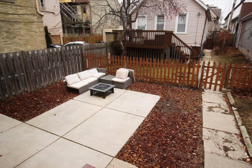 Renovated Brady St. Classic 밀워키 외부 사진